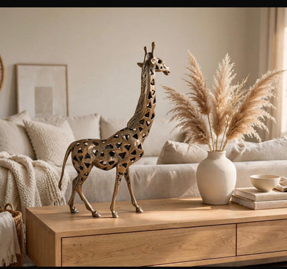 TEMBO - The Light Giraffe